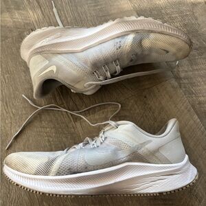 Women’s Nike Quest Shoes